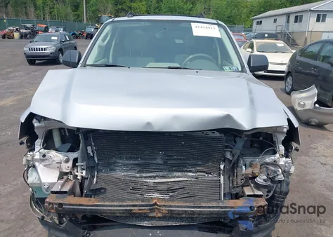 2011 Ford Escape Xlt from USA, damaged, VIN 1FMCU9D74BKA90754